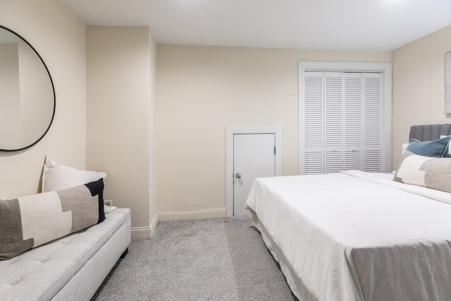 More Photos Of 230 Commonwealth, Boston Apartments For Sale