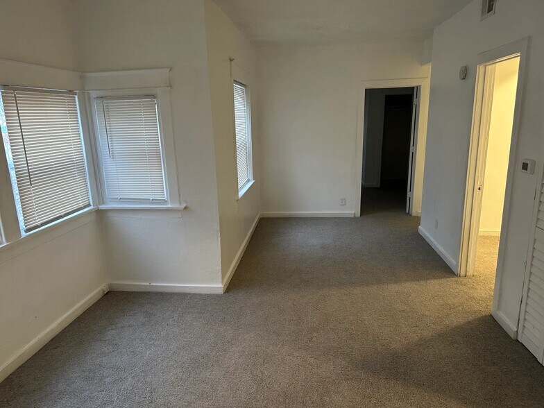 More Photos Of 2207 E 24th Ter, Kansas City Apartments For Sale