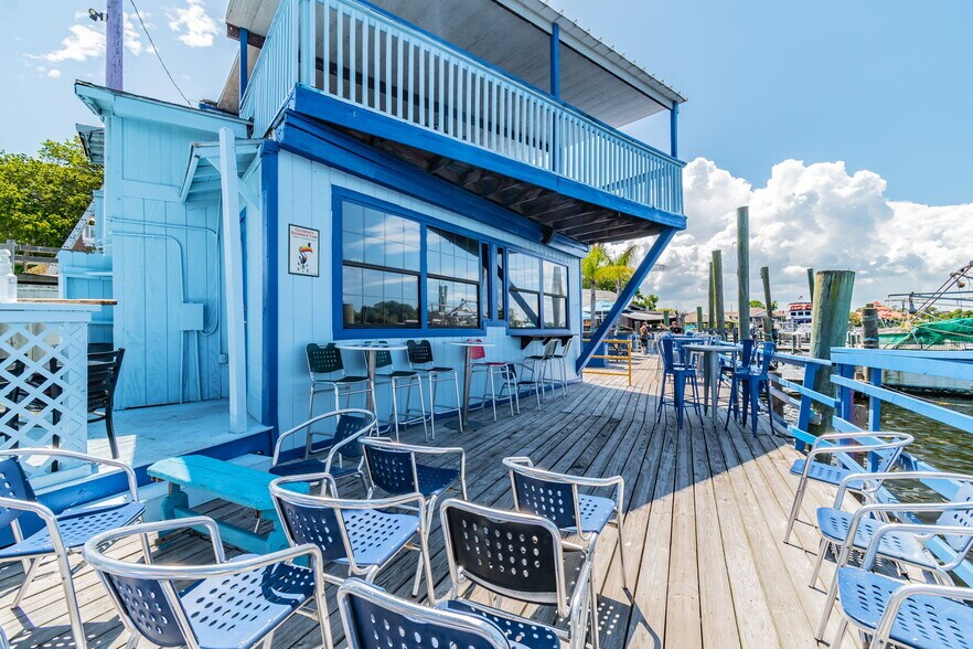 More Photos Of TREADWAY DR US 19, Port Richey Restaurant For Sale
