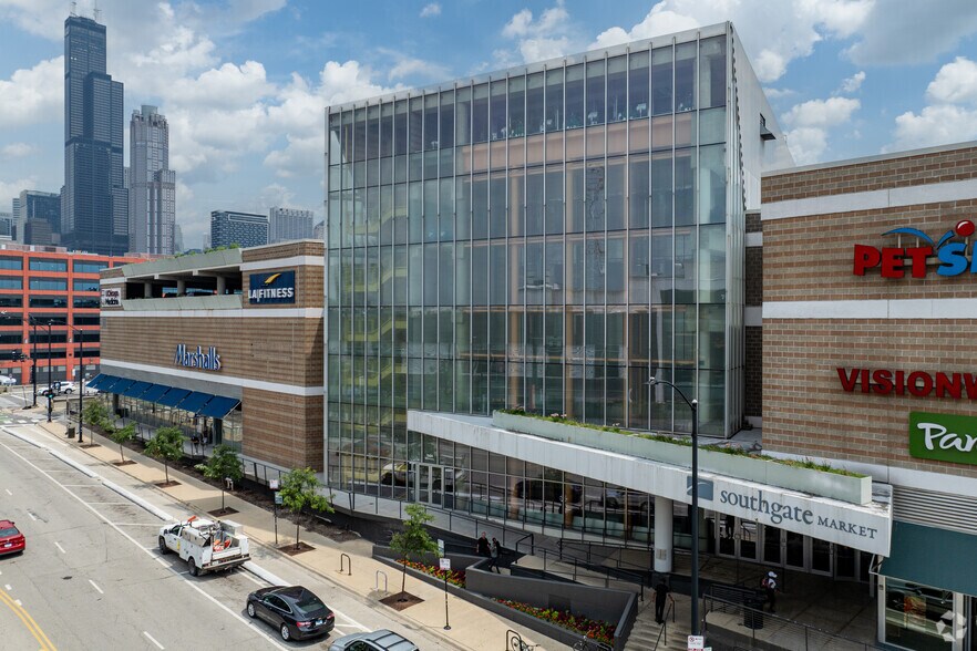 More Photos Of 1101 S Canal St, Chicago General Retail For Sale