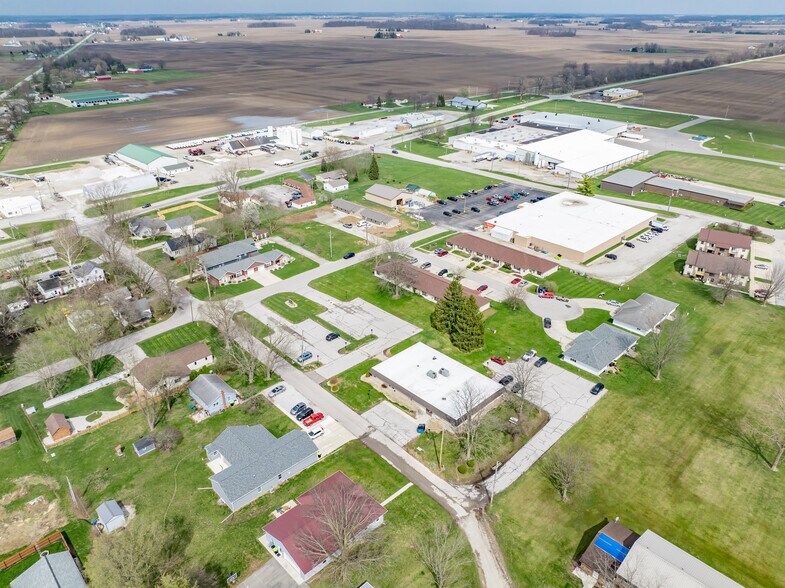 More Photos Of 201 E South St, Markle Medical For Sale