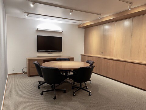 More Photos Of 2100 Ponce De Leon Blvd, Coral Gables Office For Lease