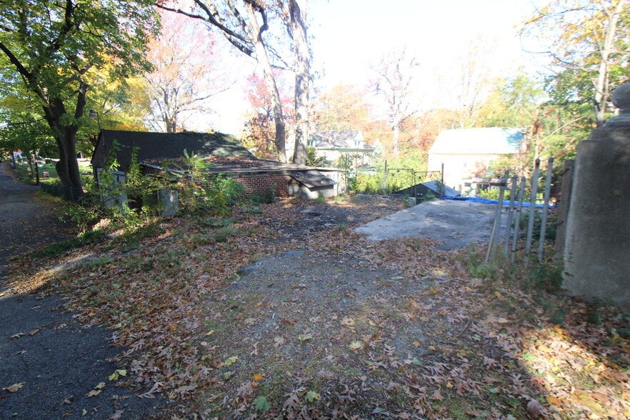 Primary Photo Of 568 W 261st St, Bronx Land For Sale