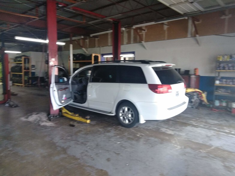 More Photos Of 2116 Fry Rd, Houston Auto Repair For Sale