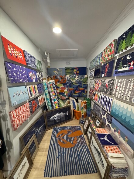 More Photos Of 30 Dock Square Sq, Kennebunkport Storefront For Sale