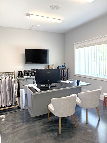 More Photos Of 1205 Southport Supply Rd SE, Bolivia General Retail For Sale