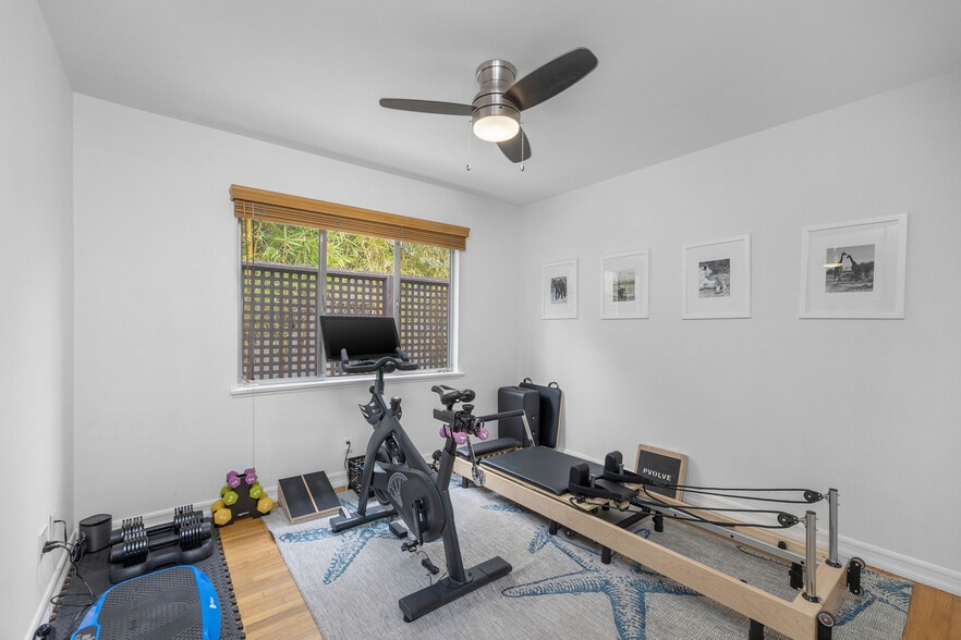 More Photos Of 1817 Euclid St, Santa Monica Apartments For Sale