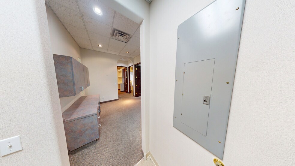 More Photos Of 54 N Pecos Rd, Henderson Medical For Lease