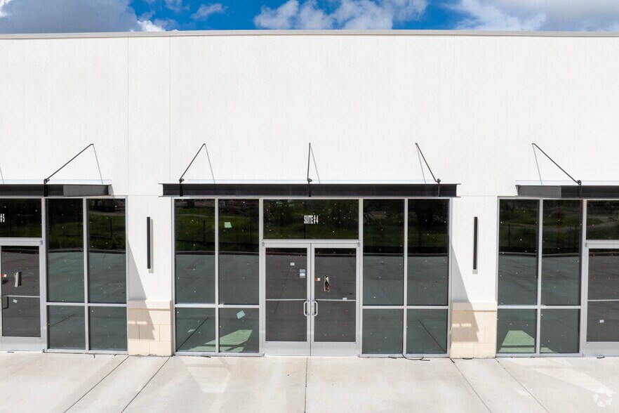 More Photos Of 4101 Pecan Blvd, McAllen General Retail For Lease