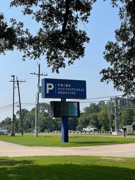 More Photos Of 15475 Airline Hwy, Baton Rouge Medical For Lease
