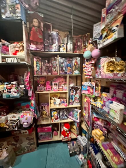 More Photos Of 1042 Old Crouch Rd, Garden Valley Freestanding For Sale