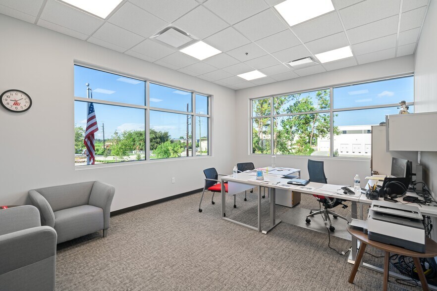 More Photos Of 1500 Aldine Western, Houston Industrial For Lease