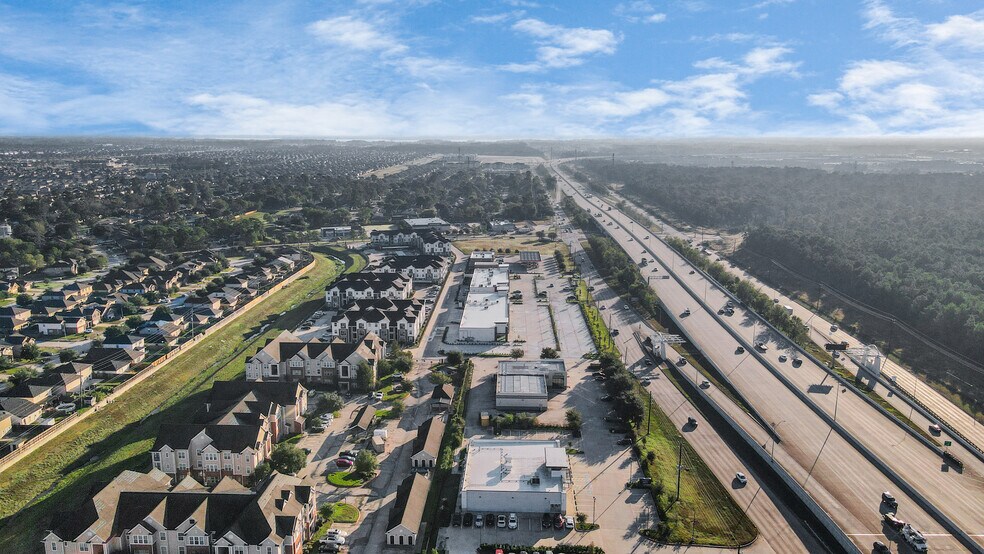 More Photos Of 10423 N Sam Houston Pky E, Humble Sports And Entertainment For Sale