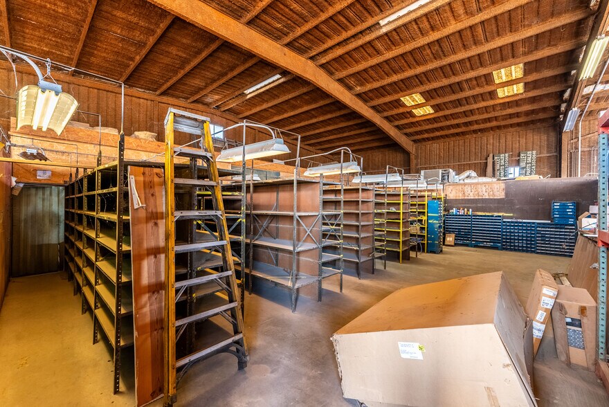 More Photos Of 397 E Evan Hewes Hwy, El Centro Auto Repair For Sale