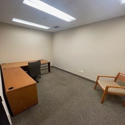 More Photos Of 2033 N Fine Ave, Fresno Flex For Lease