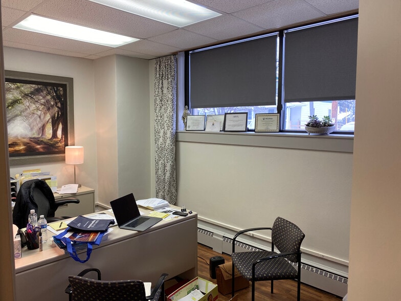 More Photos Of 526 W Wisconsin Ave, Appleton Medical For Lease
