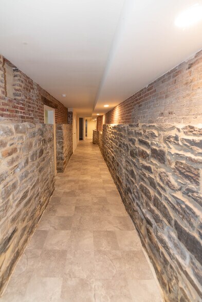 More Photos Of 2100-2102 Maryland Ave, Baltimore Apartments For Sale
