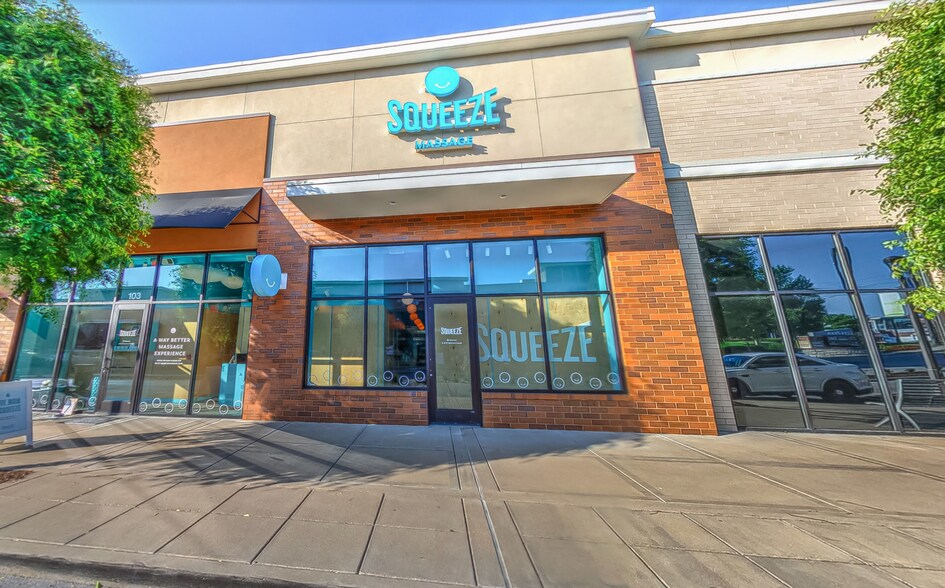 More Photos Of 7011 Executive Center Dr, Brentwood Freestanding For Lease