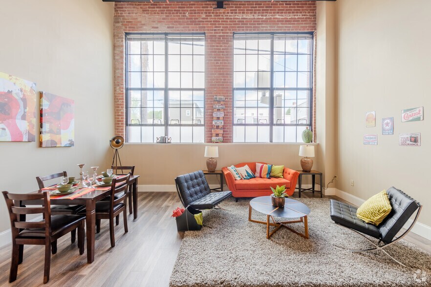 More Photos Of 12 Eagle St, Providence Apartments For Lease