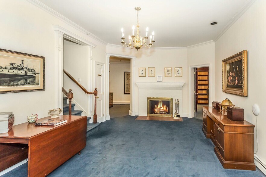 More Photos Of 33 W 2nd St, Riverhead Office For Sale