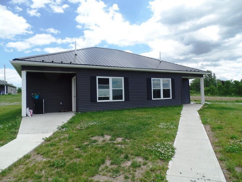 More Photos Of 8900 Rte. 414, Lodi Apartments For Sale