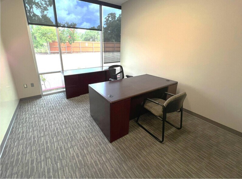 More Photos Of 5920 W William Cannon Dr, Austin Office For Sale