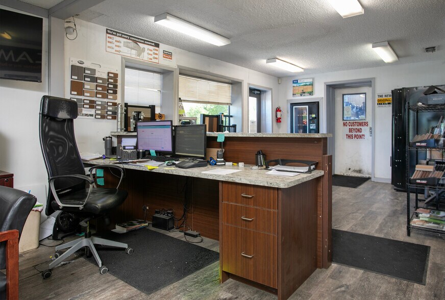 More Photos Of 5004 FM 2767, Tyler Industrial For Sale