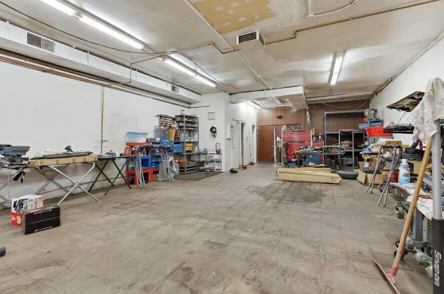 More Photos Of 1210-1214 Santa Fe Dr, Denver Office For Sale
