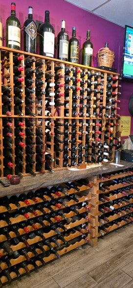 More Photos Of 1028 Route 146, Clifton Park Restaurant For Lease