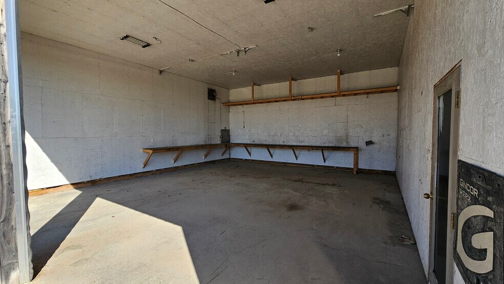 More Photos Of 482 Russett Dr, Arnprior Land For Lease