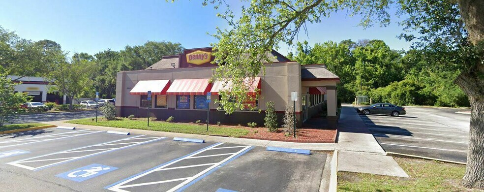 Primary Photo Of 10445 Atlantic Blvd, Jacksonville Restaurant For Lease