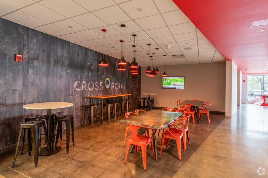 More Photos Of 900 Chelmsford St, Lowell Office For Lease