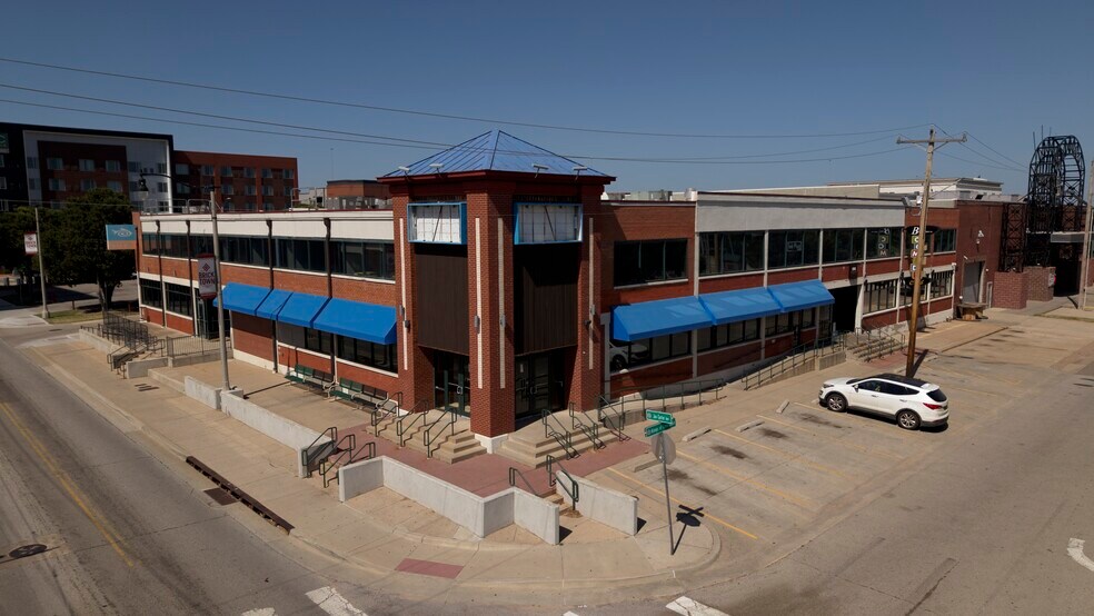 More Photos Of 401-409 Kings of Leon Ln, Oklahoma City Storefront Retail Office For Sale