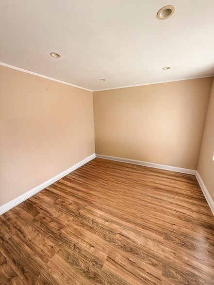 More Photos Of 1140 Fairfax, West Hollywood Medical For Lease