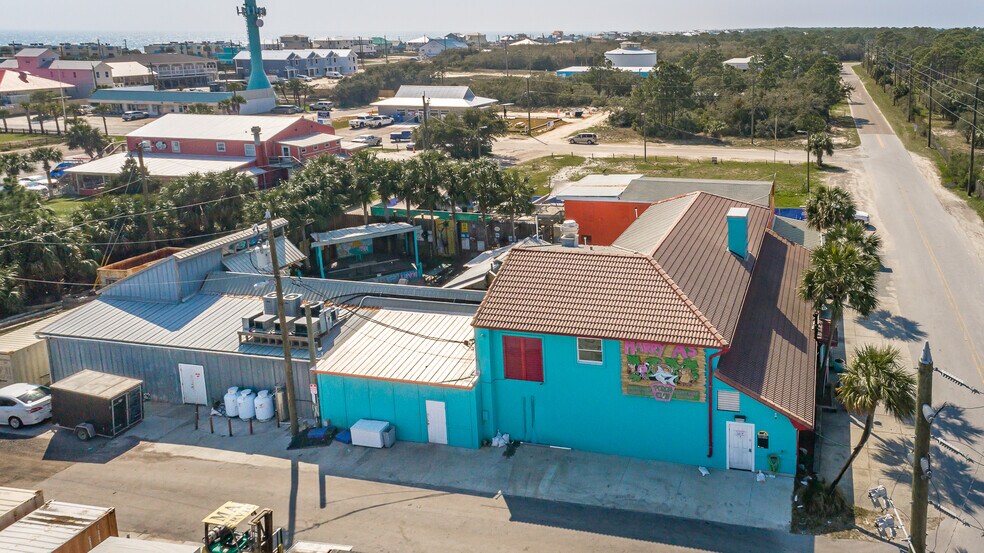More Photos Of 28 W Bayshore Dr, Saint George Island Restaurant For Sale