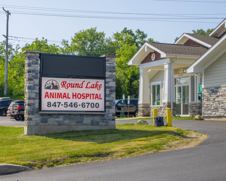 More Photos Of 24431 IL-134, Round Lake Veterinarian Kennel For Sale