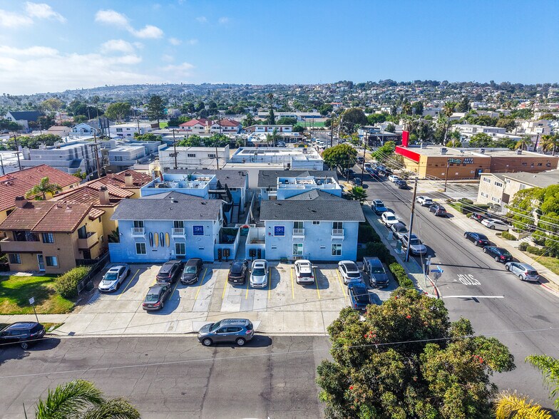 More Photos Of 1478 Hornblend St, San Diego Apartments For Sale