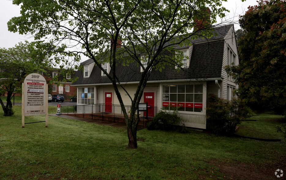 More Photos Of 2817 N Parham Rd, Richmond Office For Sale