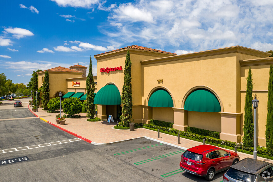 Primary Photo Of 5521-5715 Alton Pky, Irvine General Retail For Lease