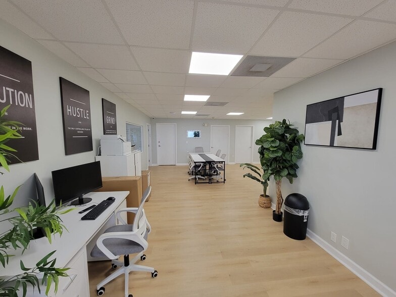 More Photos Of 1250 E Hallandale Beach Blvd, Hallandale Beach Office For Lease