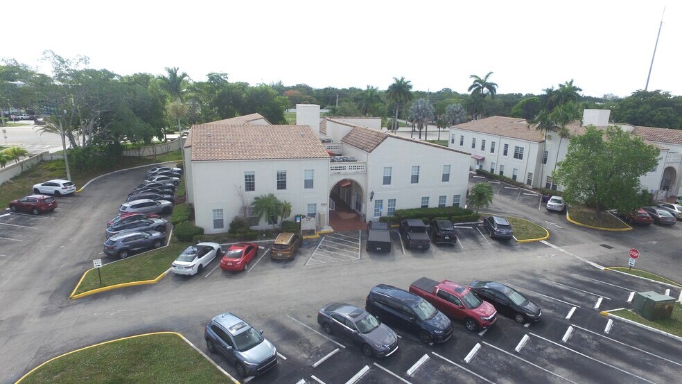 More Photos Of 7797 N University Dr, Tamarac Medical For Lease
