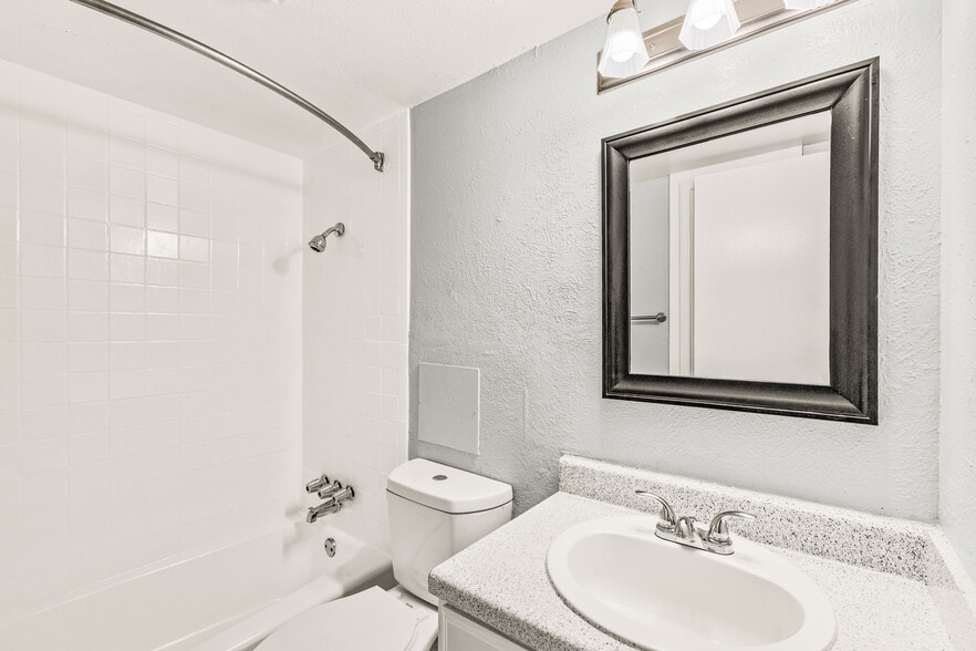 More Photos Of 531 S Belt Line Rd, Grand Prairie Apartments For Sale