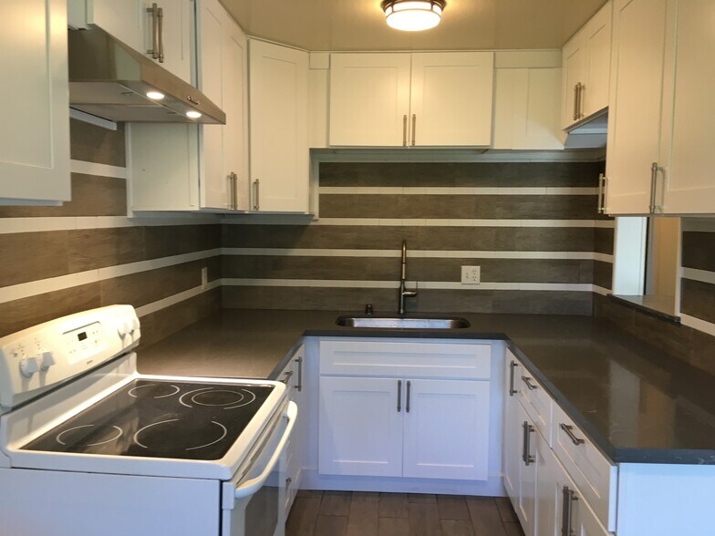 More Photos Of 205 Muir Rd, Martinez Apartments For Sale