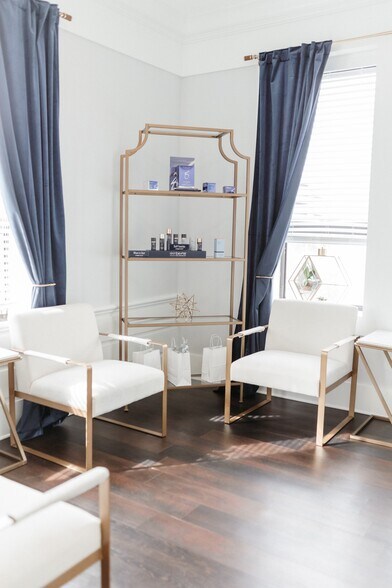 More Photos Of 442 W Kennedy Blvd, Tampa Office For Lease