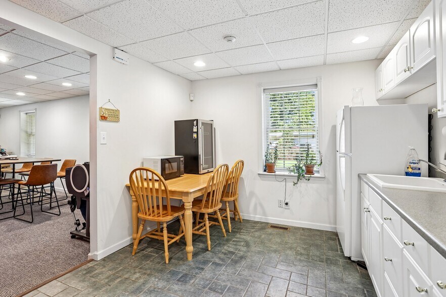 More Photos Of 841 Camden ave, Blackwood Warehouse For Sale
