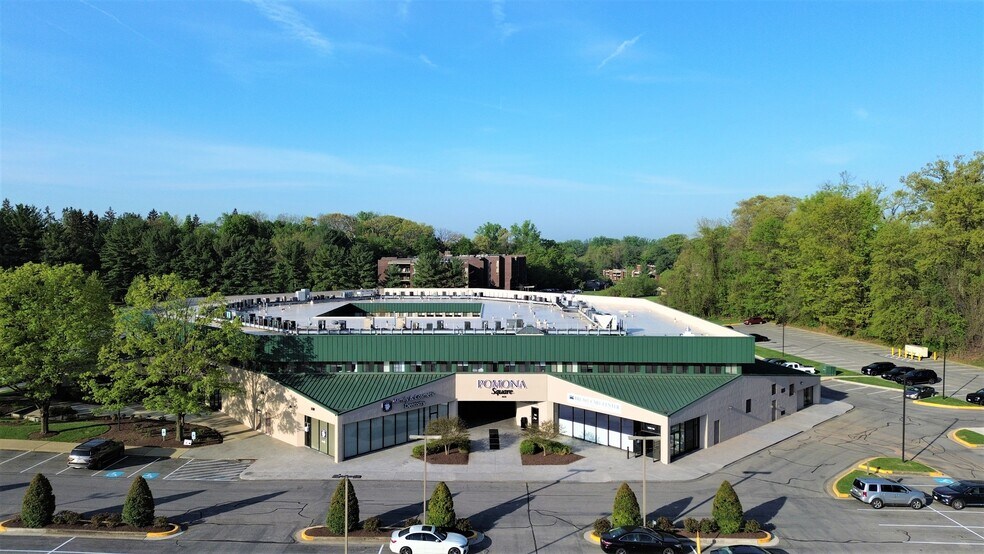 More Photos Of 1700 Reisterstown Rd, Pikesville Office For Lease