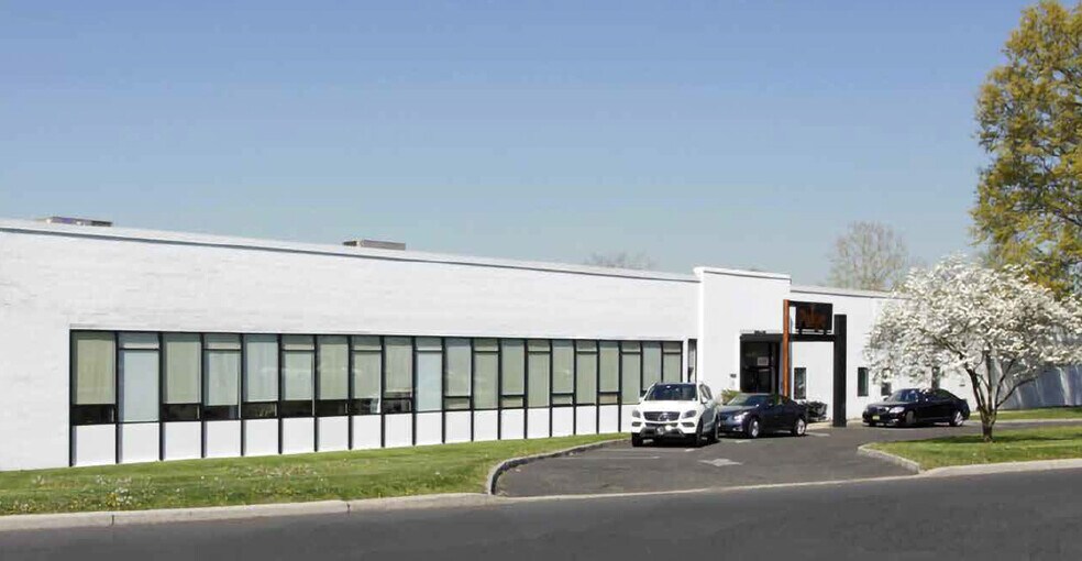 More Photos Of 1160 Springfield Rd, Union Township Industrial For Lease