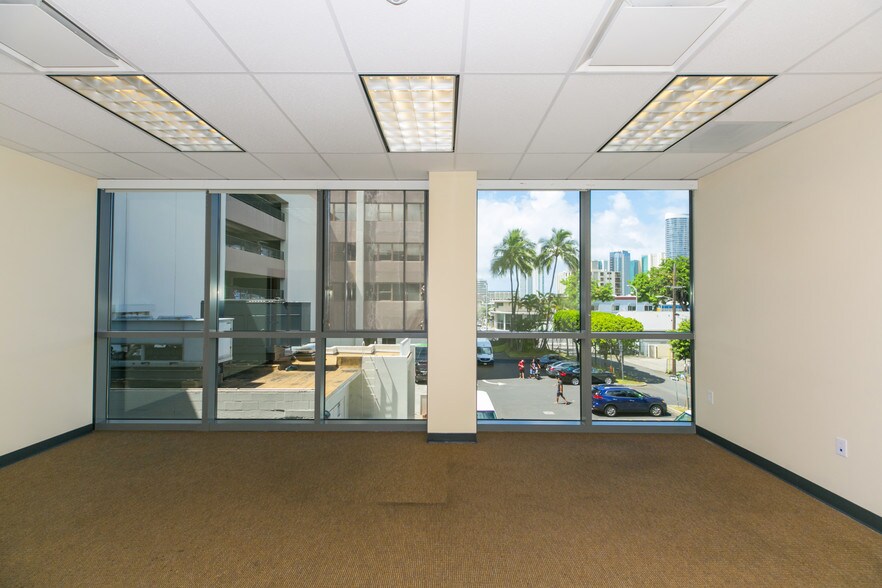 More Photos Of 1314 S king St, Honolulu Medical For Lease