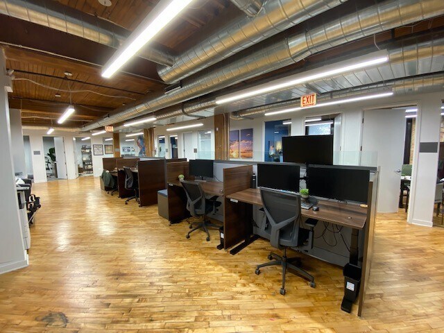 More Photos Of 2150 S Canalport Ave, Chicago Loft Creative Space For Lease