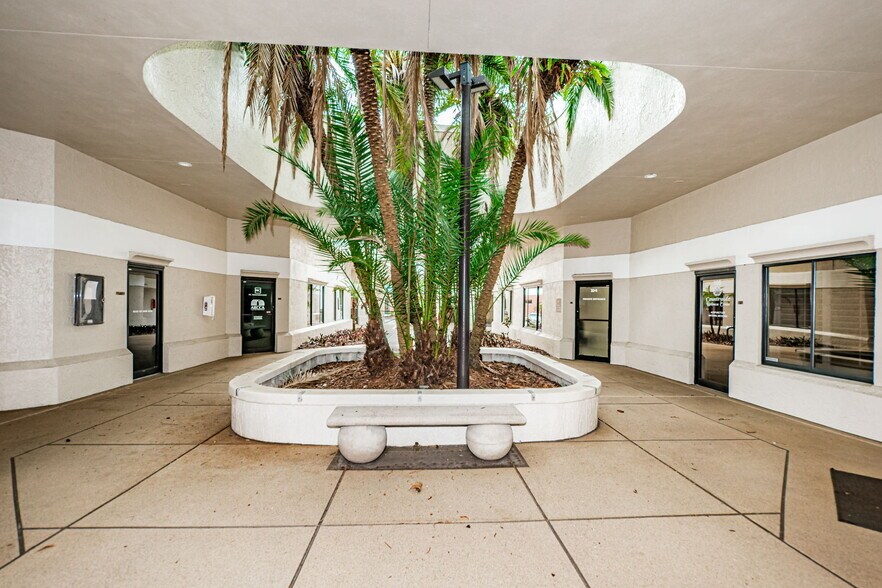 More Photos Of 3023 Eastland Blvd, Clearwater Office For Sale